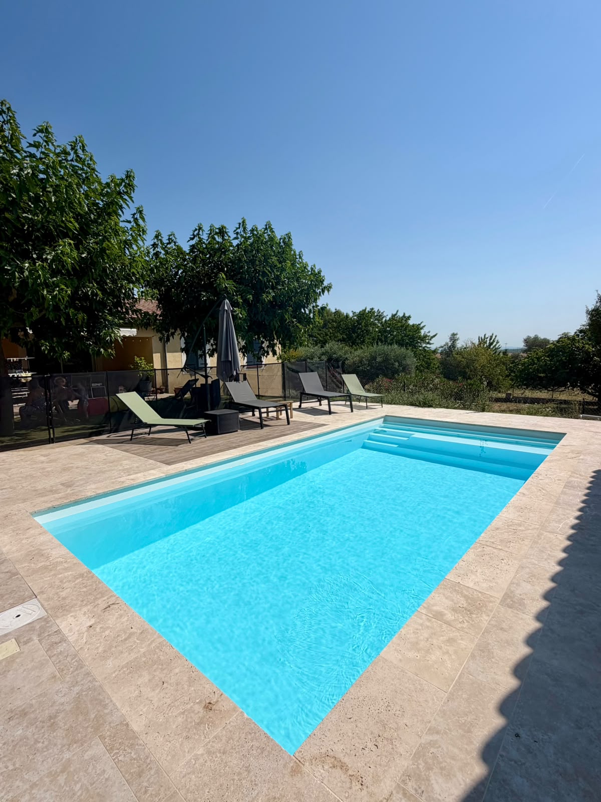 Réalisation Piscinity — modèle Capitole 7 · Blanche