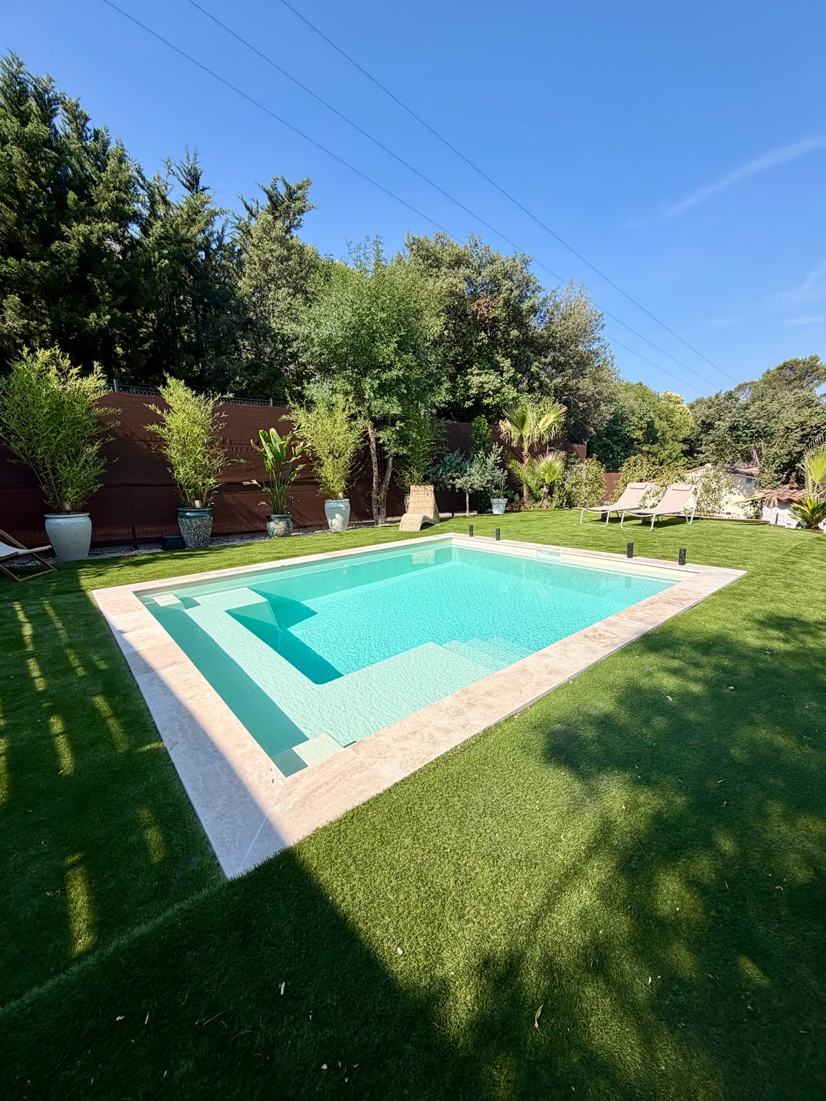 Réalisation Piscinity — modèle Maxi Carré · Sable